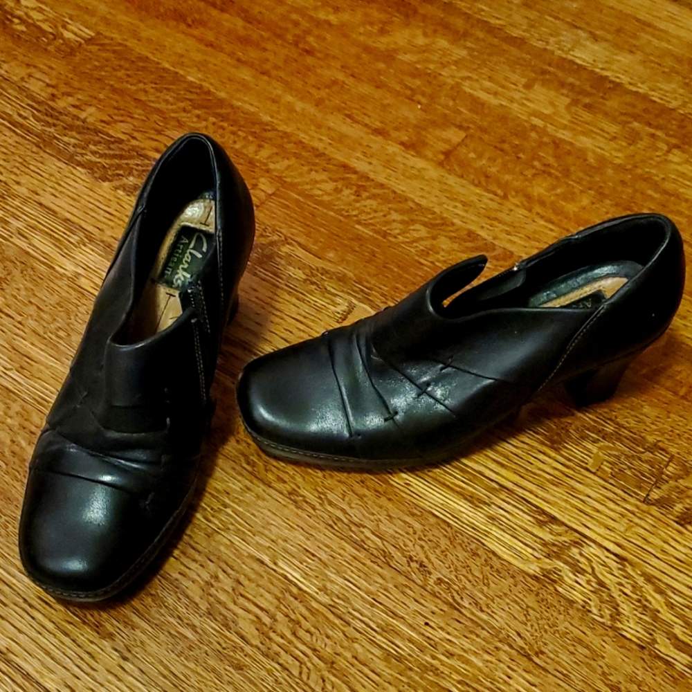 Clark's Black Leather Ankle Booties